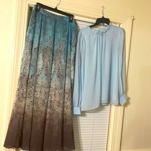 White house black market maxi skirt size 10 blouse Worthington XLARGE SNAKEPRINT